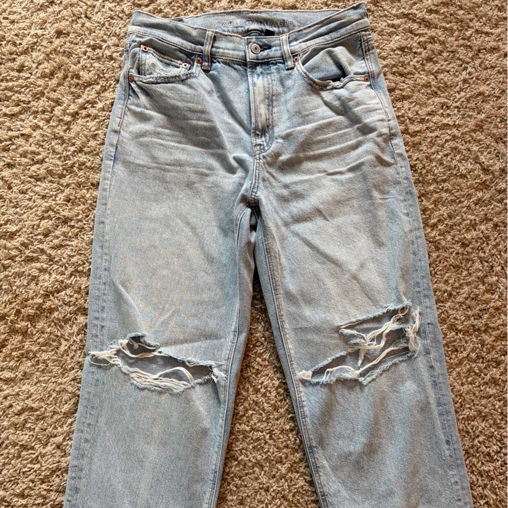 American Eagle Outfitters Light Blue Ripped Baggy Jeans